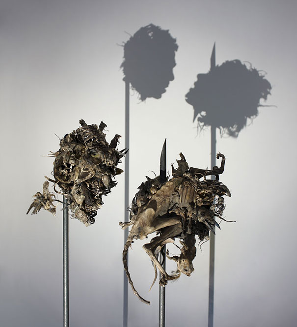 rubbish-shadow-sculptures-tim-noble-sue-webster-13.jpg