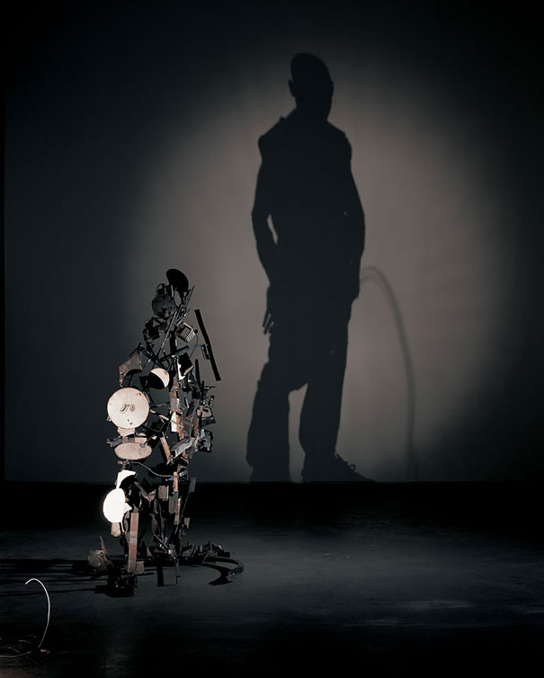 rubbish-shadow-sculptures-tim-noble-sue-webster-4.jpg