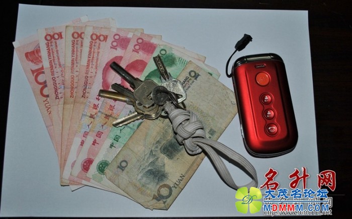 0856359ccg9ka96xkawhkf.jpg
