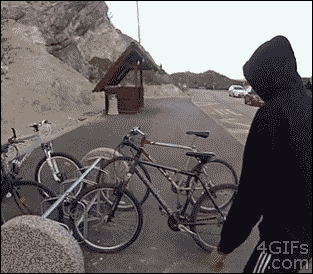 6b658c6btw1e3ccburvvog.gif