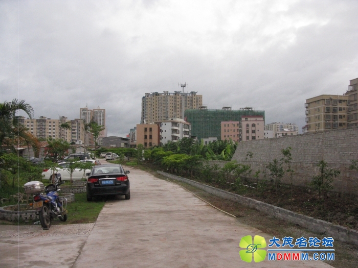 Ƭ 030.jpg