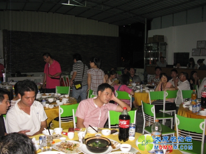 Ƭ 056.jpg