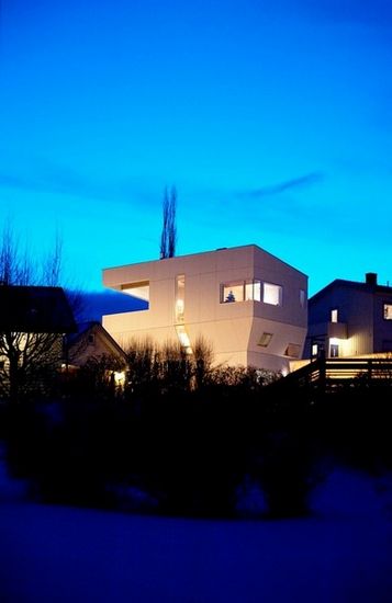 616973_nEO_IMG_13.jpg