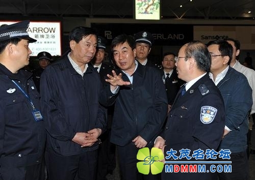 getimg.php?url=http%3A%2F%2Fimg1.gtimg.com%2Fnews%2Fpics%2Fhv1%2F233%2F197%2F1585%2F103115093.jpg