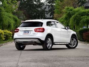  GLA 2015 GLA 200 