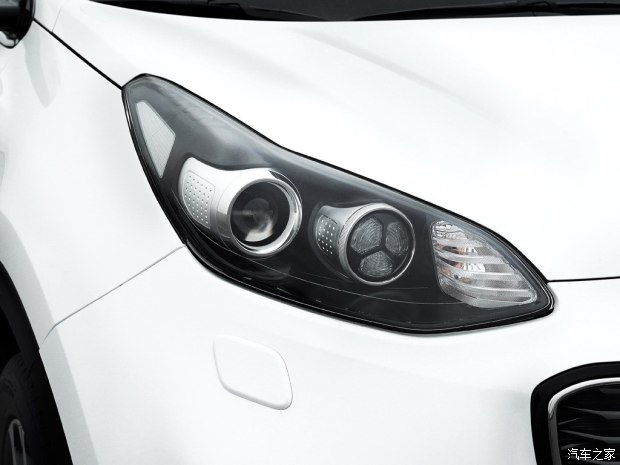ô KX5 2016 