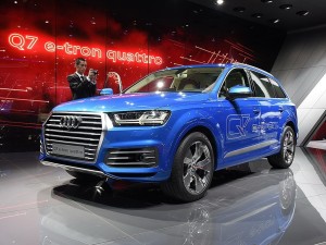 µ() µQ7 2016 e-tron 3.0 TDI quattro