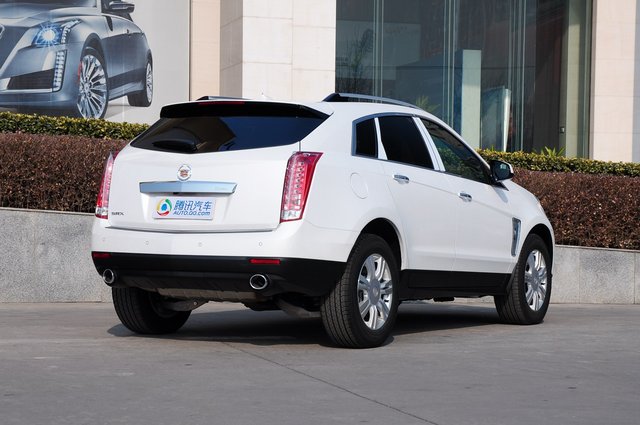 SRX 2015 3.0L AT