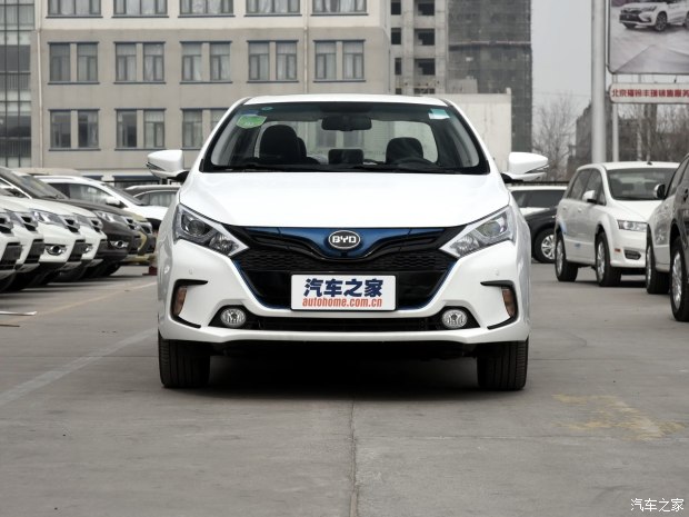 ǵ  2016 EV300 
