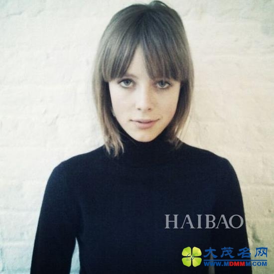 ϡ (Edie Campbell)3