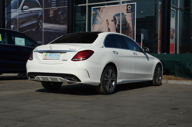 C 2015 C 200 L 4MATIC