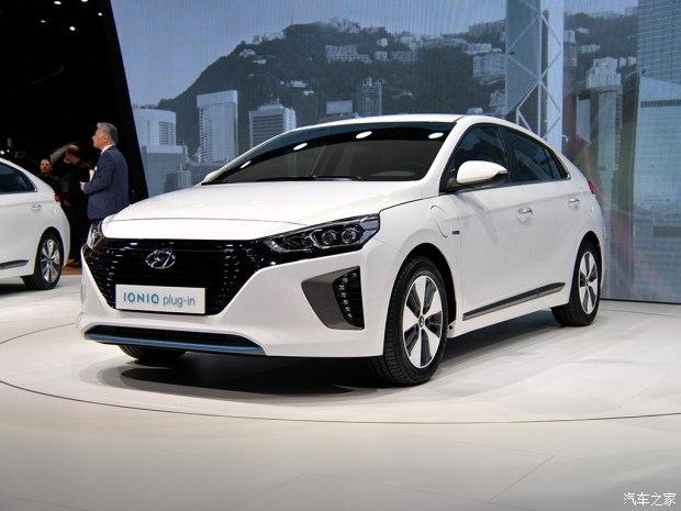 ִ() IONIQ 2016 Electric