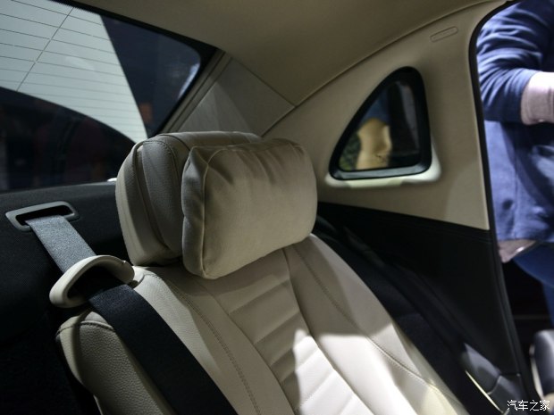  E 2016 E 320 L ˶ 4MATIC