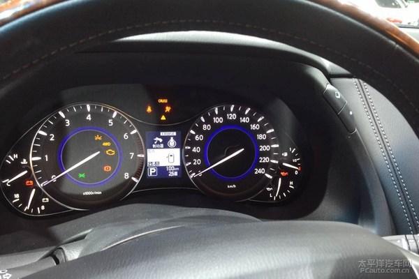 SUV۳ 