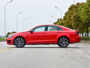   2016 GTS