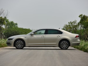  ԰ 2016 380TSI 