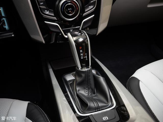1.8TĽ йƷƽռSUVԱ