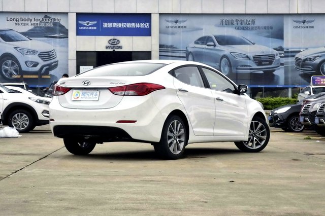 ʶ 2015 1.6L AT