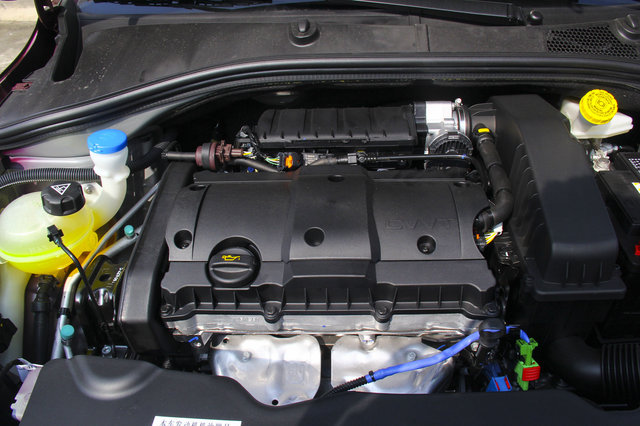 ѩC3-XR  2015 1.6L ATȷ