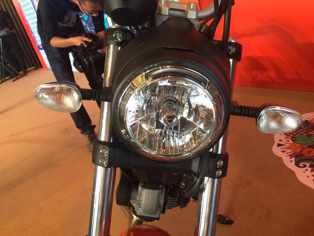 ſScrambler Sixty2 8.38Ԫ