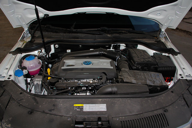 һ-CC 2016 2.0TSI DSG 