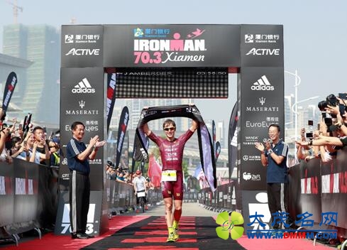 2016IRONMAN 70.3վԲ