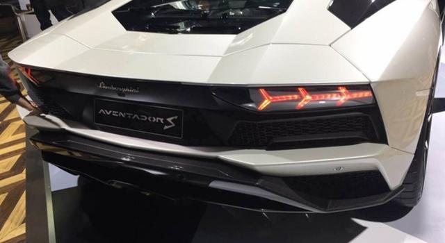 Aventador Sʵ ȴ