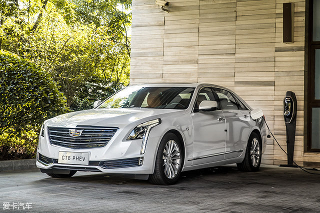 ԼݿCT6 PHEV