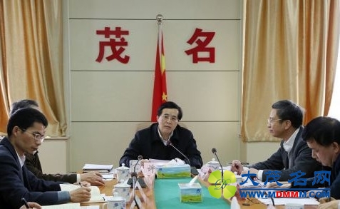 8-1F221101454.jpg