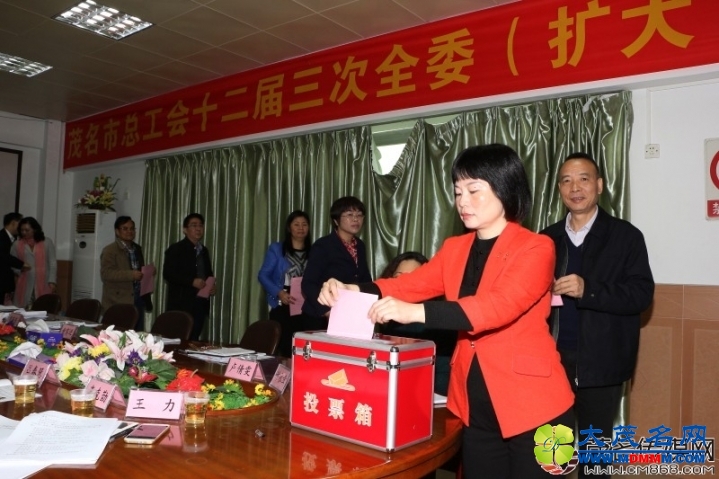 132541qcn298eqzuxqlct9.jpg