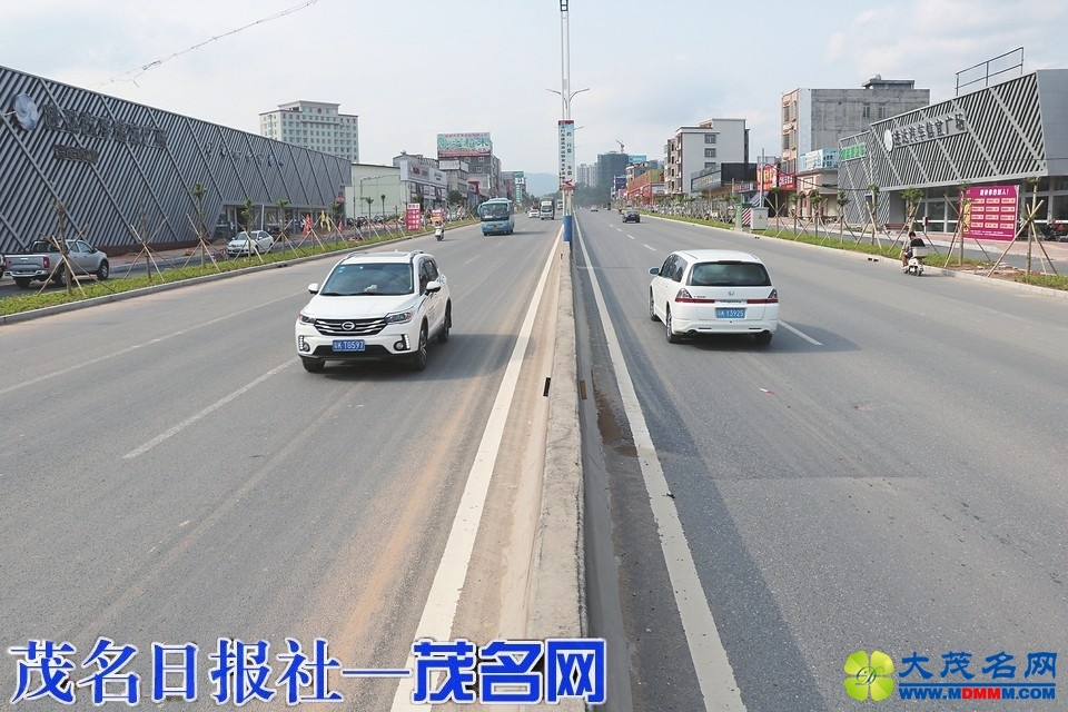 827b5ebe0e45cbd06d58f40ff01a1a9c.jpg